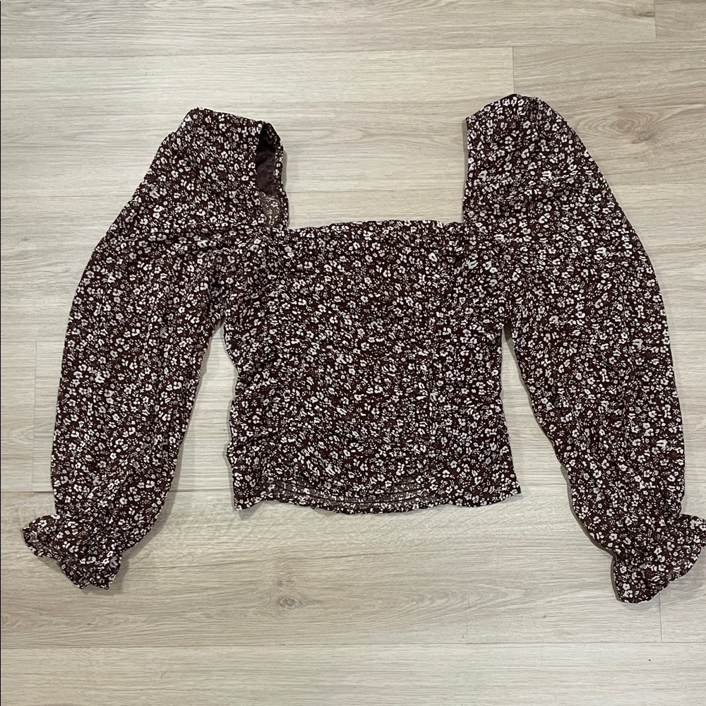 Astr Floral Puff Sleeve Blouse - Brown and White